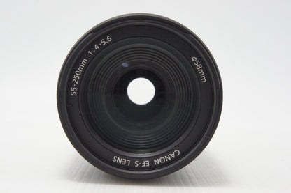 美品 Canon キヤノン EF-S 55-250mm F4-5.6 IS APS-C ズームレンズ 260727h