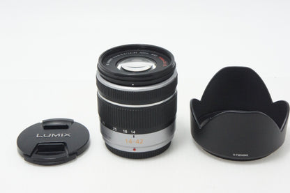 美品 Panasonic LUMIX G VARIO 14-42mm F3.5-5.6 ASPH. MEGA O.I.S H-FS014042 マイクロフォーサーズ フード付 260727m