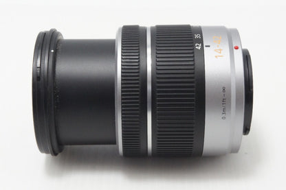 美品 Panasonic LUMIX G VARIO 14-42mm F3.5-5.6 ASPH. MEGA O.I.S H-FS014042 マイクロフォーサーズ フード付 260727m