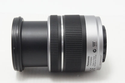 美品 Panasonic LUMIX G VARIO 14-42mm F3.5-5.6 ASPH. MEGA O.I.S H-FS014042 マイクロフォーサーズ フード付 260727m