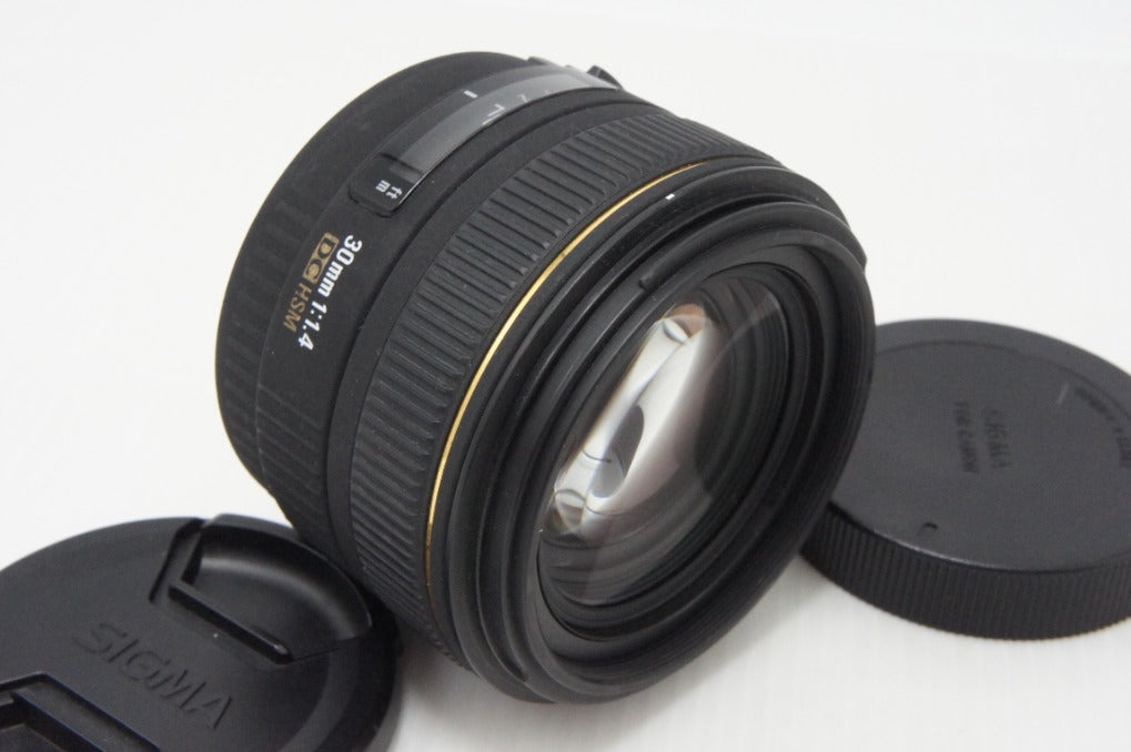 良品 SIGMA シグマ 30mm F1.4 EX DC HSM Canon キヤノン EFマウント APS-C 単焦点レンズ 260728af