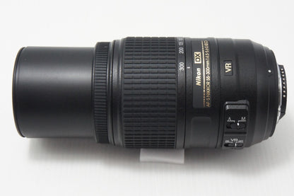 美品 Nikon ニコン AF-S DX NIKKOR 55-300mm F4.5-5.6G ED VR APS-C ズームレンズ フード付 260728k