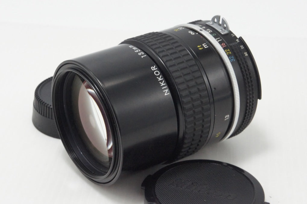 美品 Nikon ニコン Ai Nikkor 135mm F2.8 単焦点レンズ 260728o