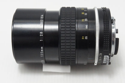 美品 Nikon ニコン Ai Nikkor 135mm F2.8 単焦点レンズ 260728o