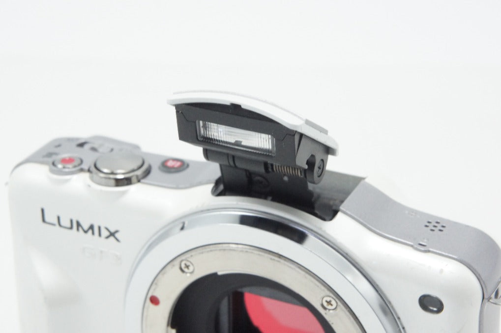 Panasonic パナソニック LUMIX DMC-GF3 ボディ ミラーレス一眼カメラ