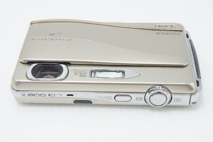 FUJIFILM フジフィルム FinePix Z800EXR コンパクトデジタルカメラ ゴールド 元箱付 260728v