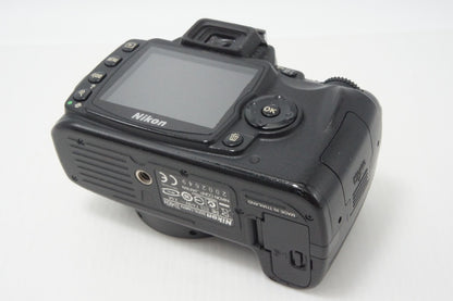 Nikon ニコン D40X ボディ デジタル一眼レフカメラ 260728w
