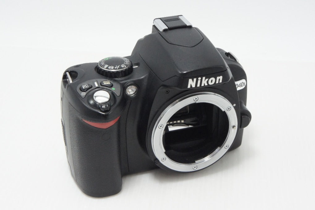 Nikon ニコン D40X ボディ デジタル一眼レフカメラ 260728w