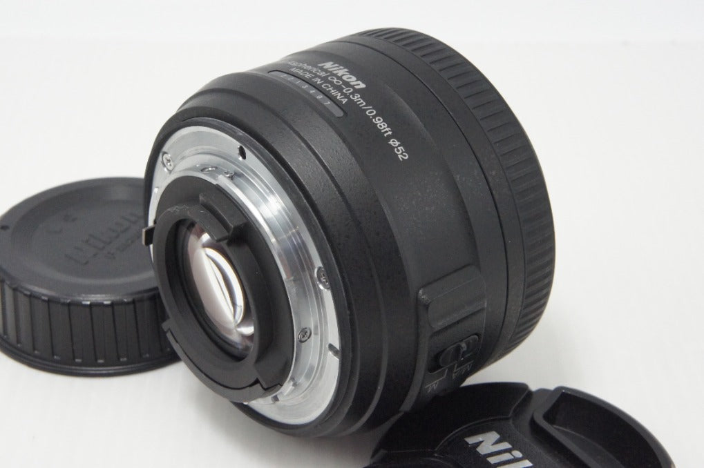 美品 Nikon ニコン AF-S DX NIKKOR 35mm F1.8G APS-C フード ポーチ付 260728x