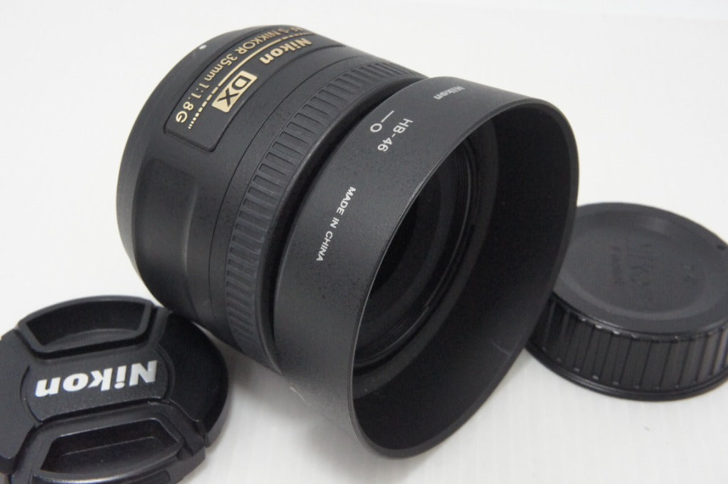美品 Nikon ニコン AF-S DX NIKKOR 35mm F1.8G APS-C フード ポーチ付 260728x