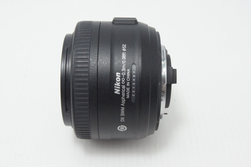 美品 Nikon ニコン AF-S DX NIKKOR 35mm F1.8G APS-C フード ポーチ付 260728x