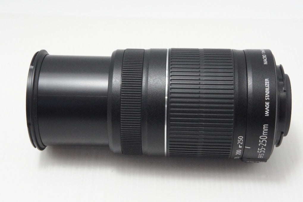 美品 Canon キヤノン EF-S 55-250mm F4-5.6 IS II APS-C ズームレンズ 260729b