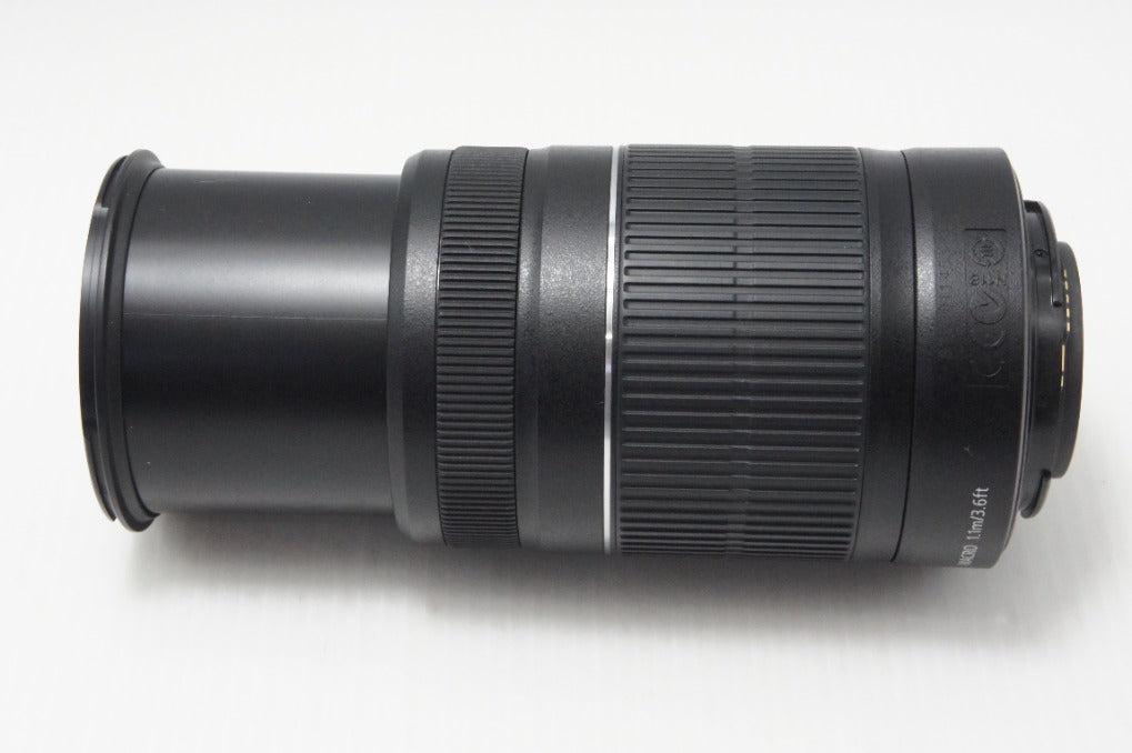 美品 Canon キヤノン EF-S 55-250mm F4-5.6 IS II APS-C ズームレンズ 260729b