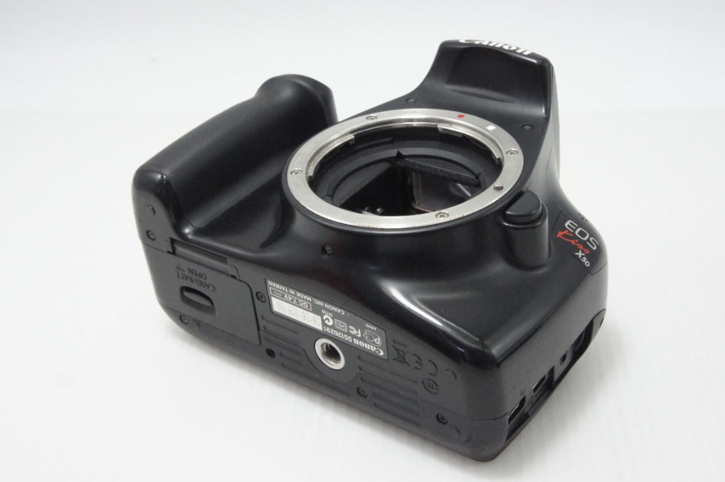 Canon キヤノン EOS Kiss X50 ボディ + EF-S 18-55mm IS II レンズキット デジタル一眼レフカメラ 260729c