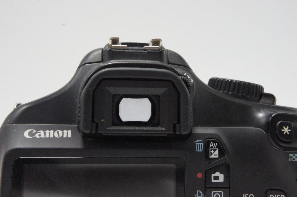 Canon キヤノン EOS Kiss X50 ボディ + EF-S 18-55mm IS II レンズキット デジタル一眼レフカメラ 260729c