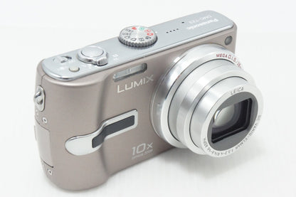 美品 Panasonic パナソニック LUMIX DMC-TZ3 コンパクトデジタルカメラ ブラウン ケース 元箱付 260729e