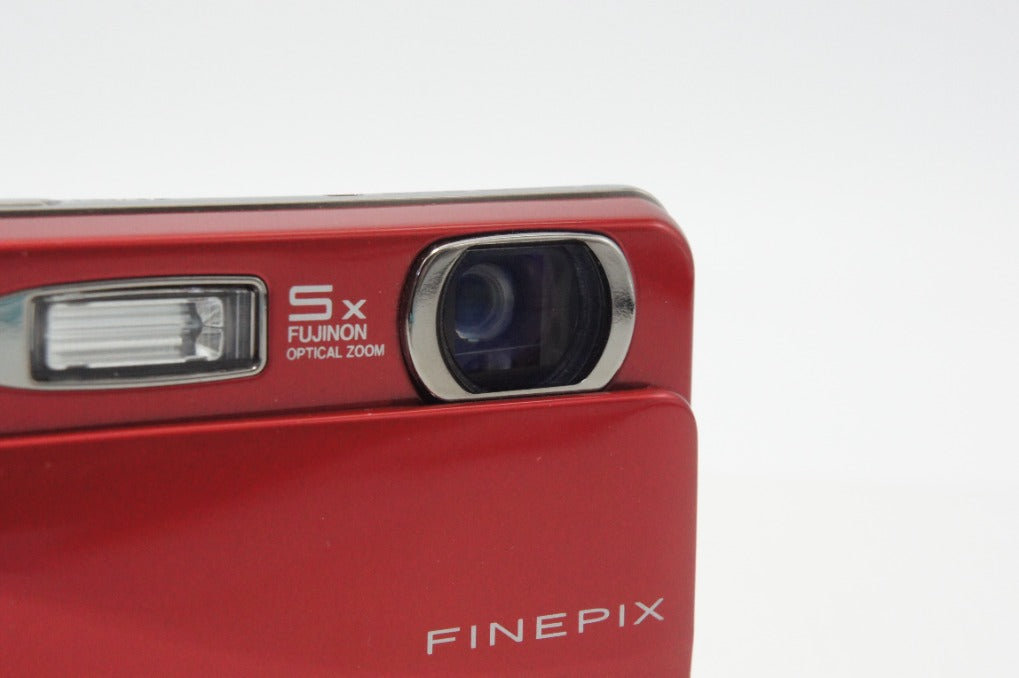 良品 FUJIFILM フジフィルム FinePix Z800EXR コンパクトデジタルカメラ レッド 元箱付 260729q
