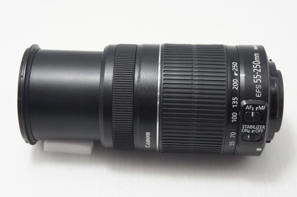 美品 Canon キヤノン EF-S 55-250mm F4-5.6 IS II APS-C ズームレンズ 260729t