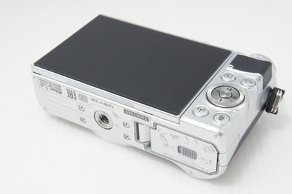 美品 Nikon ニコン 1 J5 ボディ ミラーレス一眼カメラ シルバー 260729u
