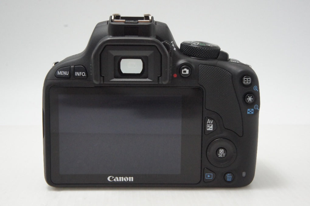 美品 Canon キヤノン EOS Kiss X7 ボディ + EF-S 18-55mm IS STM レンズキット デジタル一眼レフカメラ 260730ac