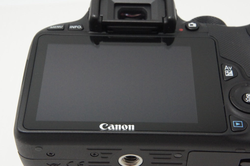 美品 Canon キヤノン EOS Kiss X7 ボディ + EF-S 18-55mm IS STM レンズキット デジタル一眼レフカメラ 260730ac