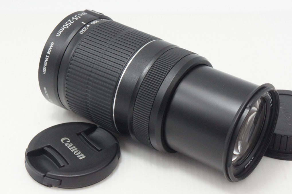 美品 Canon キヤノン EF-S 55-250mm F4-5.6 IS II APS-C ズームレンズ 260730ad