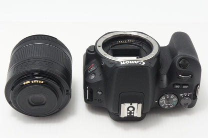 美品 Canon キヤノン EOS Kiss X9 ボディ + EF-S 18-55mm IS STM レンズキット デジタル一眼レフカメラ 260730ak