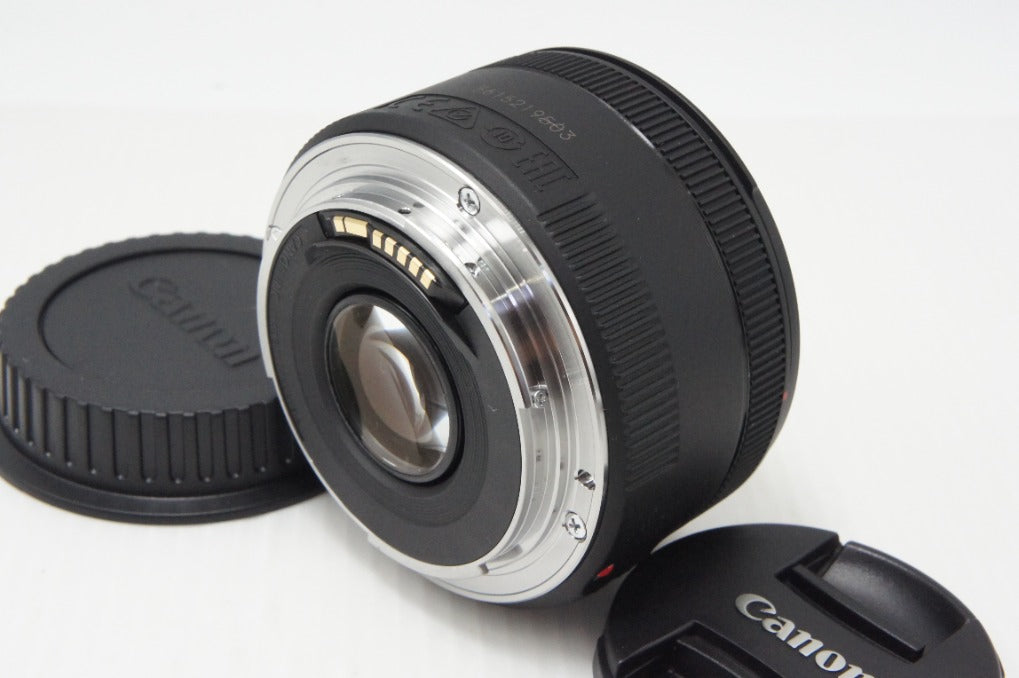 美品 Canon キヤノン EF 50mm F1.8 STM フルサイズ 単焦点レンズ 元箱付 260730al