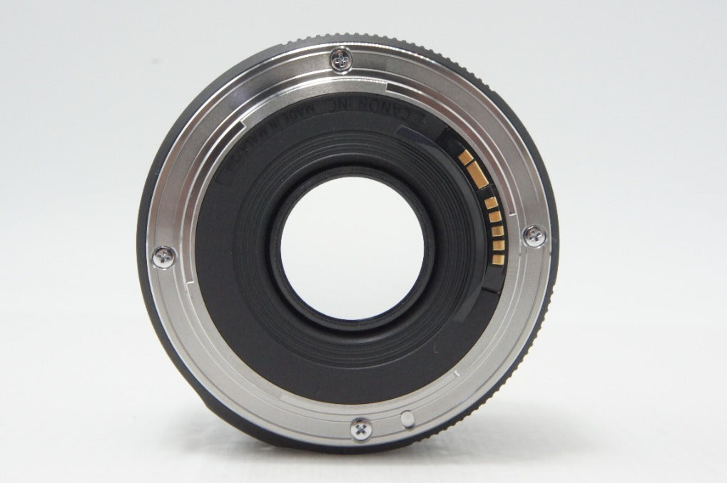 美品 Canon キヤノン EF 50mm F1.8 STM フルサイズ 単焦点レンズ 元箱付 260730al