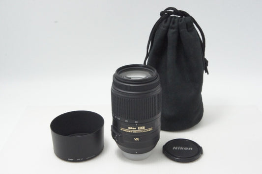 Excellent condition Nikon AF-S DX NIKKOR 55-300mm F4.5-5.6G ED VR F-mount Zoom Lens APS-C with hood 260730f