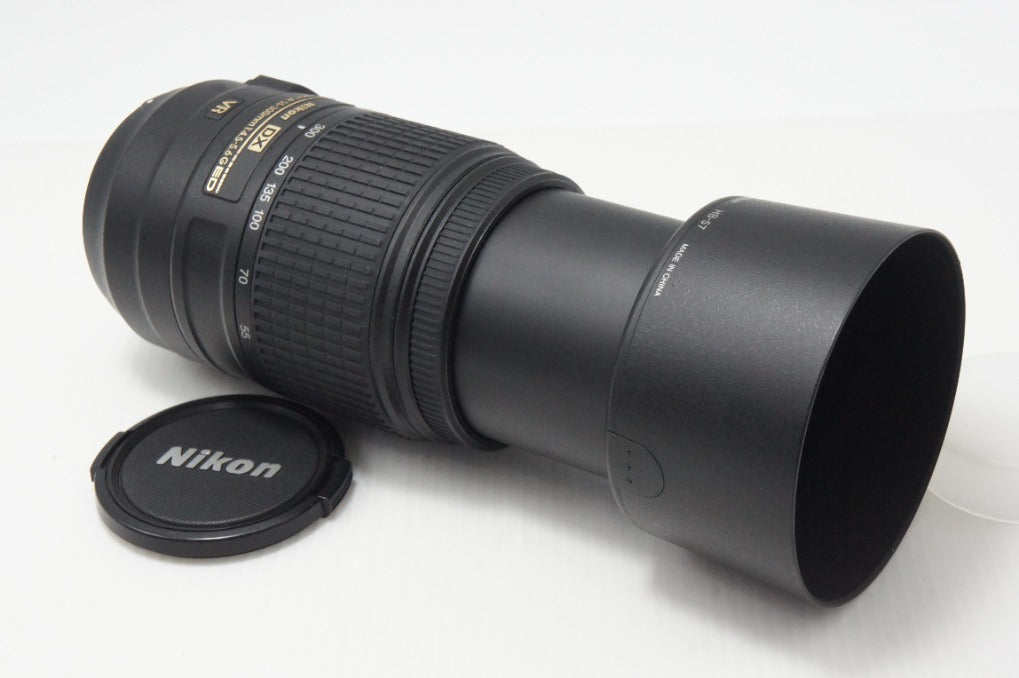 美品 Nikon ニコン AF-S DX NIKKOR 55-300mm F4.5-5.6G ED VR F