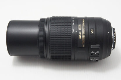 美品 Nikon ニコン AF-S DX NIKKOR 55-300mm F4.5-5.6G ED VR Fマウント ズームレンズ APS-C フード付 260730f