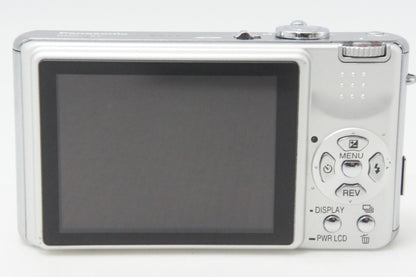 良品 Panasonic パナソニック LUMIX DMC-FX7 コンパクトデジタルカメラ シルキーシルバー 元箱付 260730q