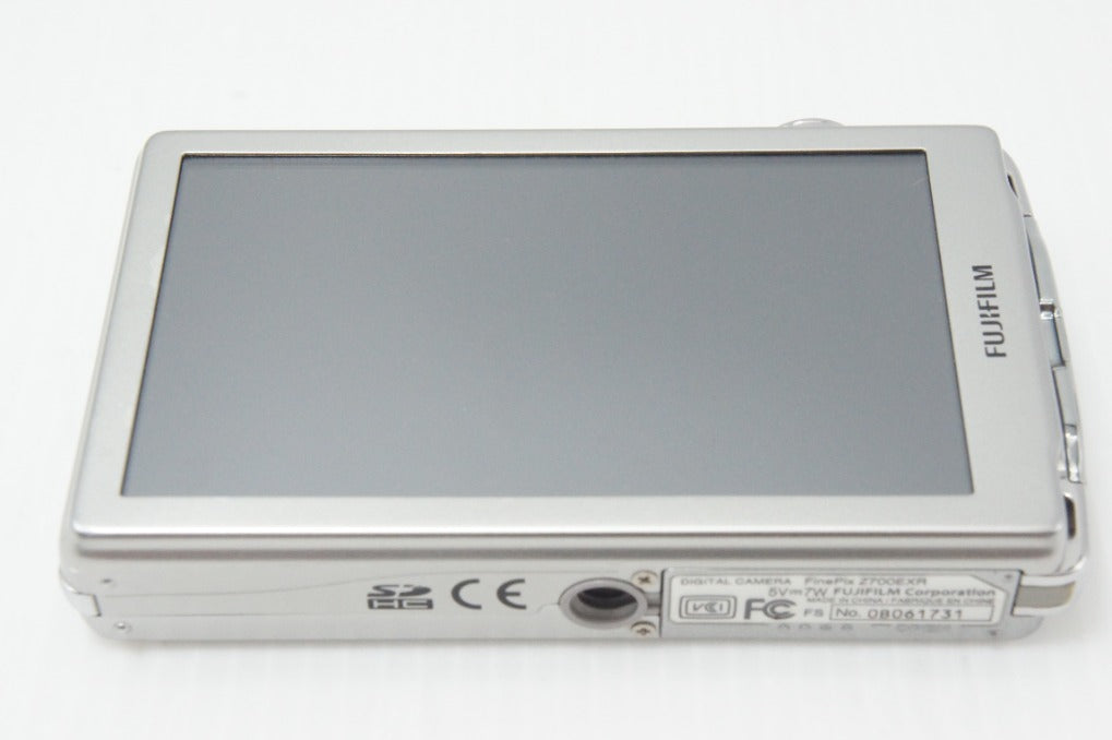 良品 FUJIFILM フジフィルム FinePix Z700EXR コンパクトデジタル