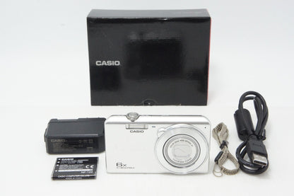 良品 CASIO カシオ ZOOM EX-Z920 コンパクトデジタルカメラ シルバー 元箱付 260807s
