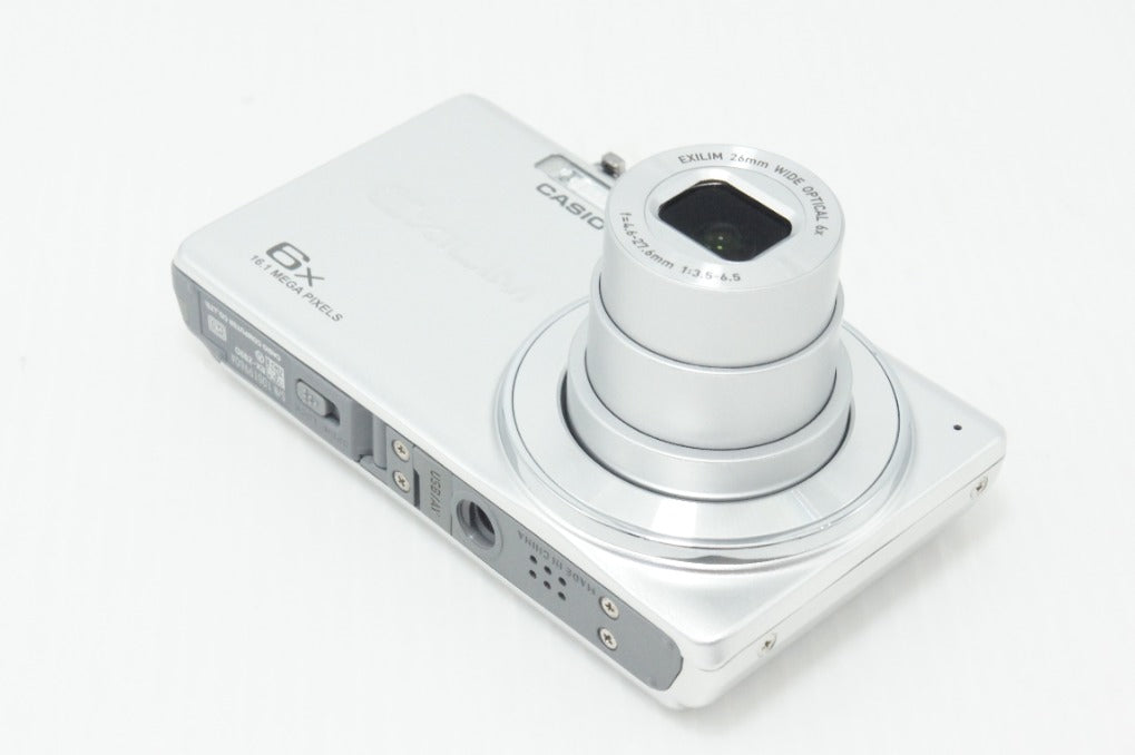 良品 CASIO カシオ ZOOM EX-Z920 コンパクトデジタルカメラ シルバー 元箱付 260807s