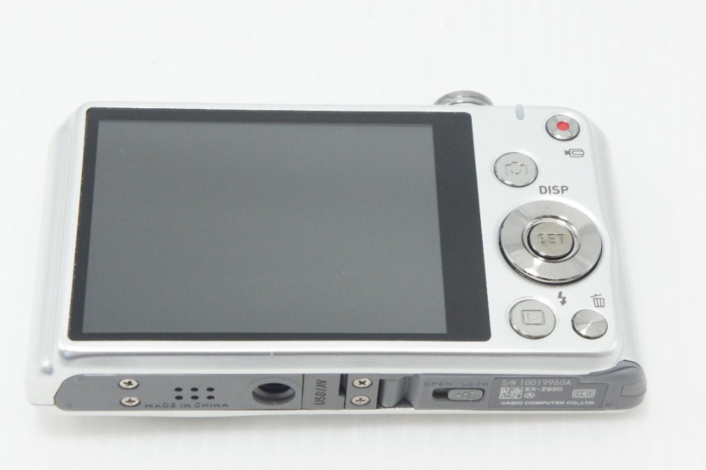 良品 CASIO カシオ ZOOM EX-Z920 コンパクトデジタルカメラ シルバー 元箱付 260807s