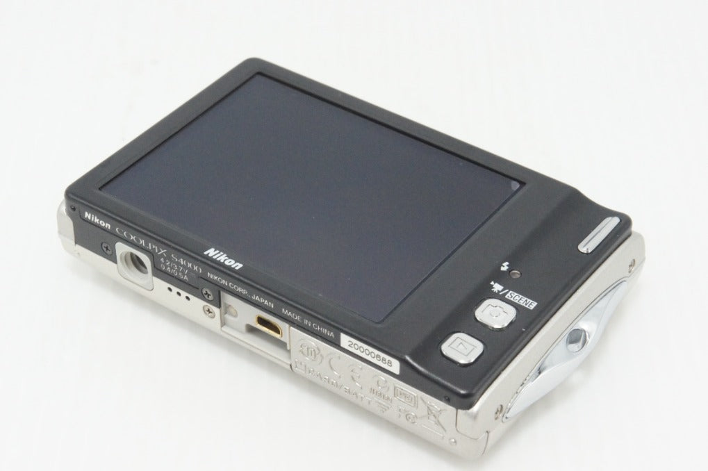 良品 Nikon ニコン COOLPIX S4000 コンパクトデジタルカメラ シャイニーシルバー 260810c