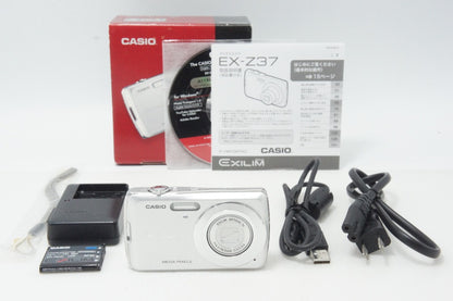 CASIO カシオ EXILIM EX-Z37 コンパクトデジタルカメラ シルバー 元箱付 260810d