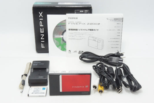 FUJIFILM FinePix Z200fd Compact Digital Camera Red & Black With Original Box 260811j
