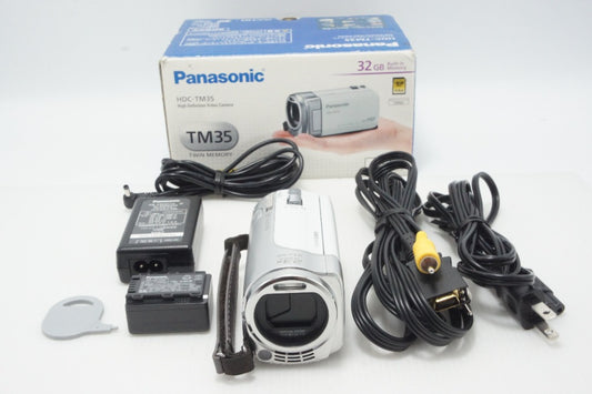 Excellent Condition Panasonic HDC-TM35 Digital Video Camera White With Original Box 260811l