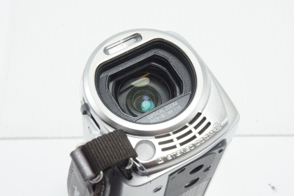 良品 Panasonic パナソニック HDC-TM35 デジタルビデオカメラ ホワイト 元箱付 260811l
