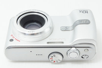 Panasonic パナソニック LUMIX DMC-TZ1 コンパクトデジタルカメラ シルバー 260812q