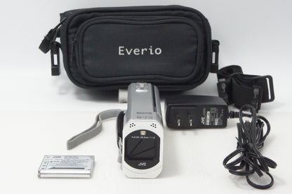 JVC ケンウッド Everio GZ-V590 デジタルビデオカメラ シルバー ポーチ付 260817a