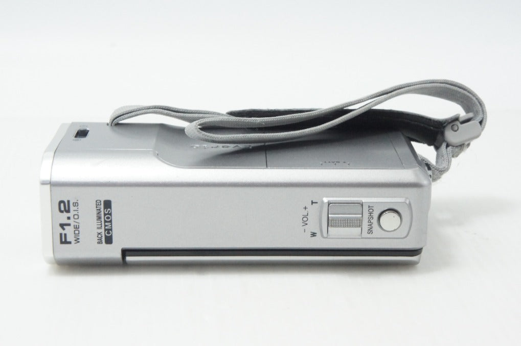 JVC ケンウッド Everio GZ-V590 デジタルビデオカメラ シルバー ポーチ付 260817a