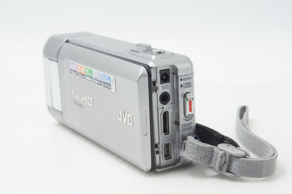 JVC ケンウッド Everio GZ-V590 デジタルビデオカメラ シルバー ポーチ付 260817a