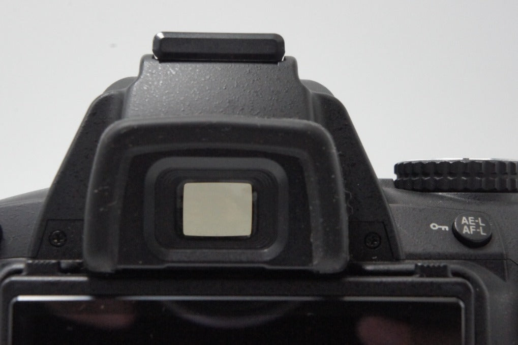 美品 Nikon ニコン D5000 ボディ デジタル一眼レフカメラ 260817b