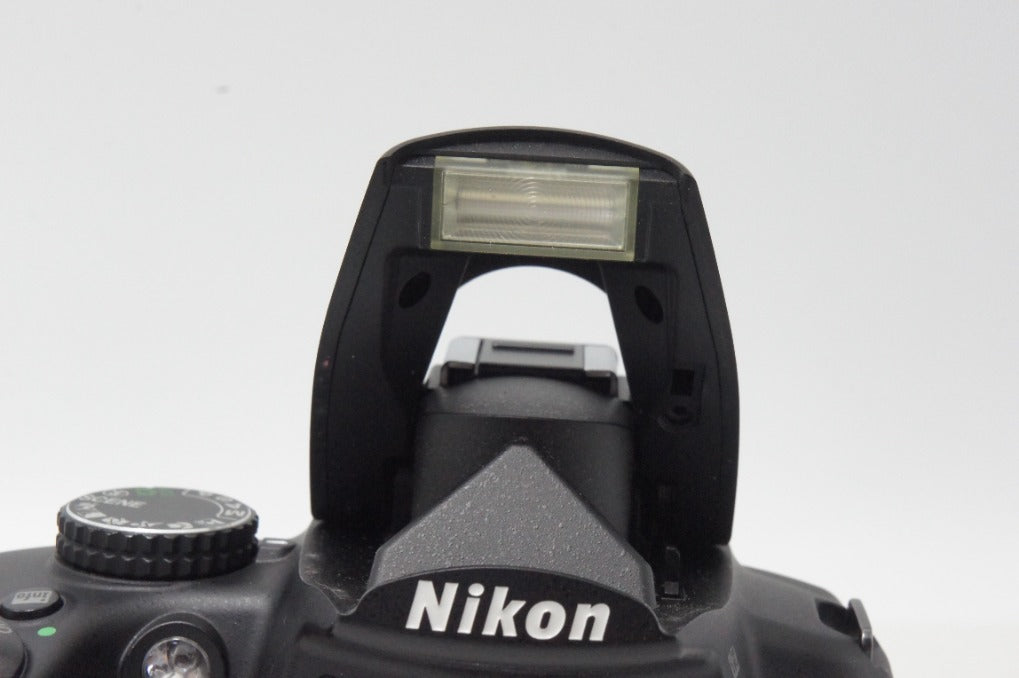 美品 Nikon ニコン D5000 ボディ デジタル一眼レフカメラ 260817b