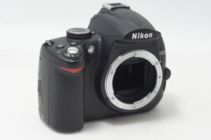 美品 Nikon ニコン D5000 ボディ デジタル一眼レフカメラ 260817b
