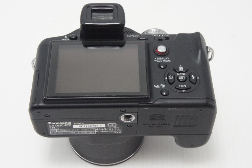 良品 Panasonic パナソニック LUMIX DMC-FZ8 デジタルカメラ ブラック 260818c